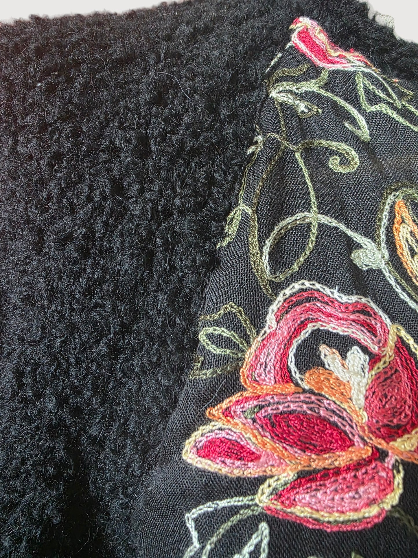 GIACCHINA BOUCLE RICAMO