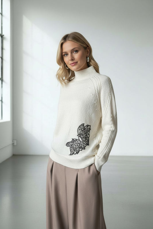 MAGLIA LUPETTO RICAMATA